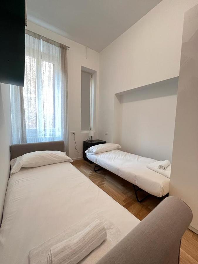 Ferienwohnung Kibilu - Corso Ventidue Marzo - Centro Citta Mailand Exterior foto